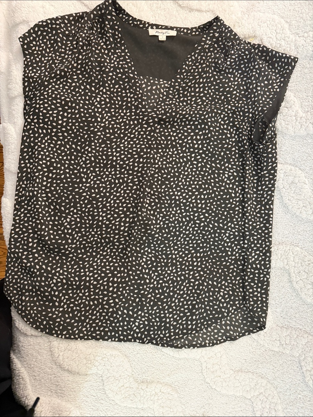 Monday Fun Black and White Printed Cap-Sleeve Blouse